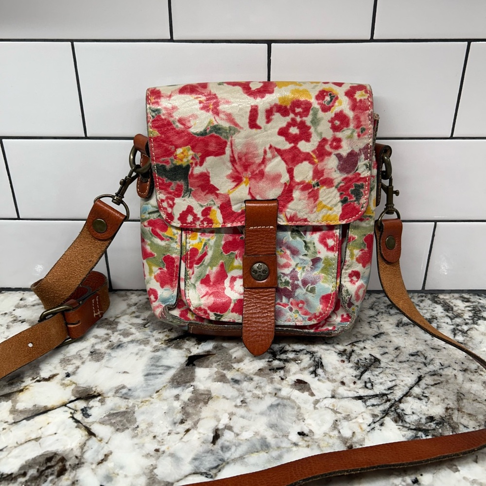 Patricia Nash Floral Crossbody